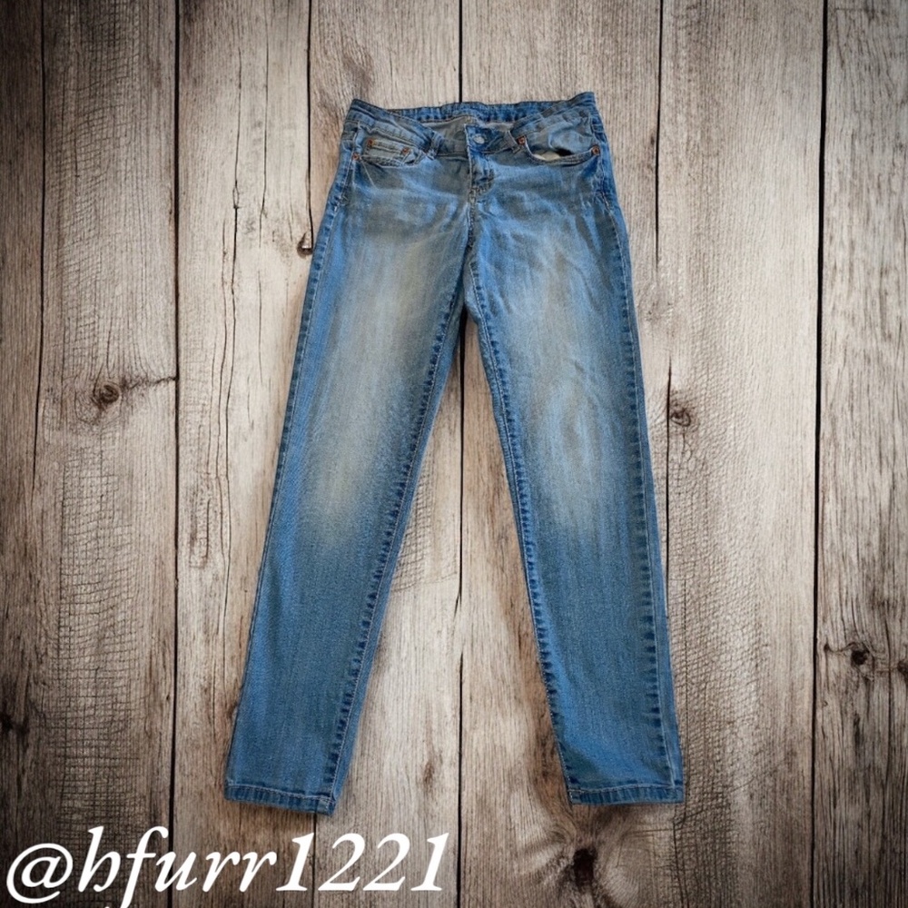 AEROPOSTALE JEGGING SIZE 8